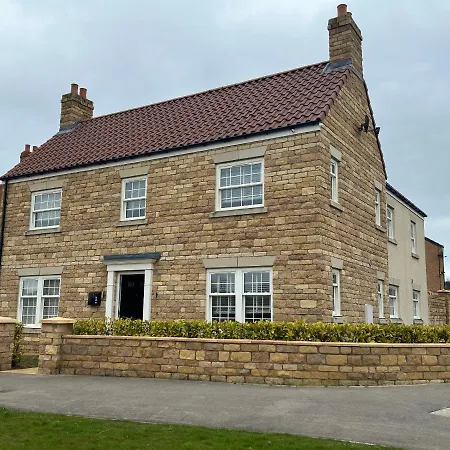 High Mill House Holiday home
