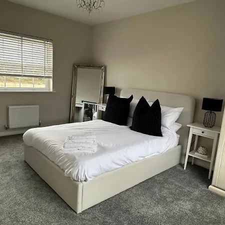 Holiday home High Mill House *